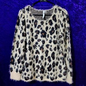 NY Collection Eyelash Animal Print Sweater Large